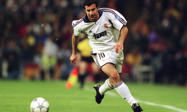  门兴格拉德巴赫边路突破犀利，小马驹奔袭撕裂防线